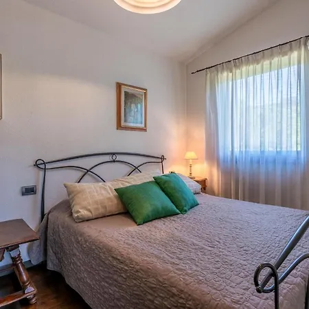 4 Bedroom Amazing In San Miniato