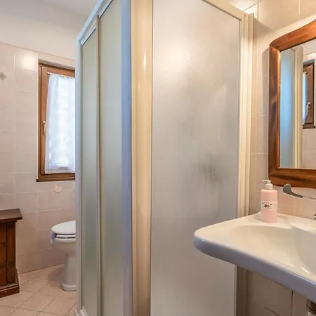 Casa vacanze 4 Bedroom Amazing In San Miniato